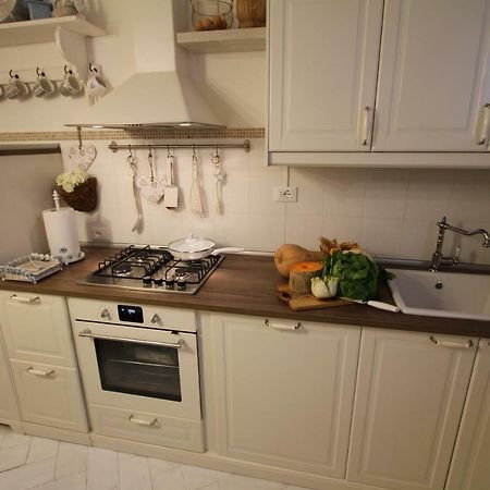 Bed and Breakfast La Casina di Manon Vinci Esterno foto