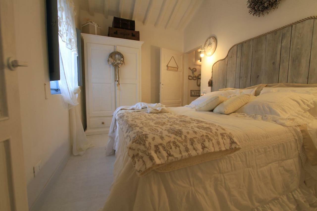 Bed and Breakfast La Casina di Manon Vinci Esterno foto