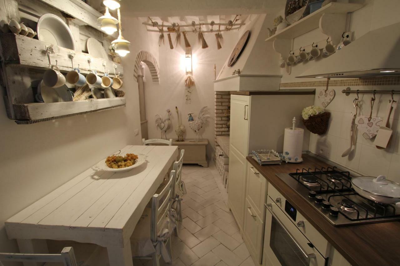 Bed and Breakfast La Casina di Manon Vinci Esterno foto